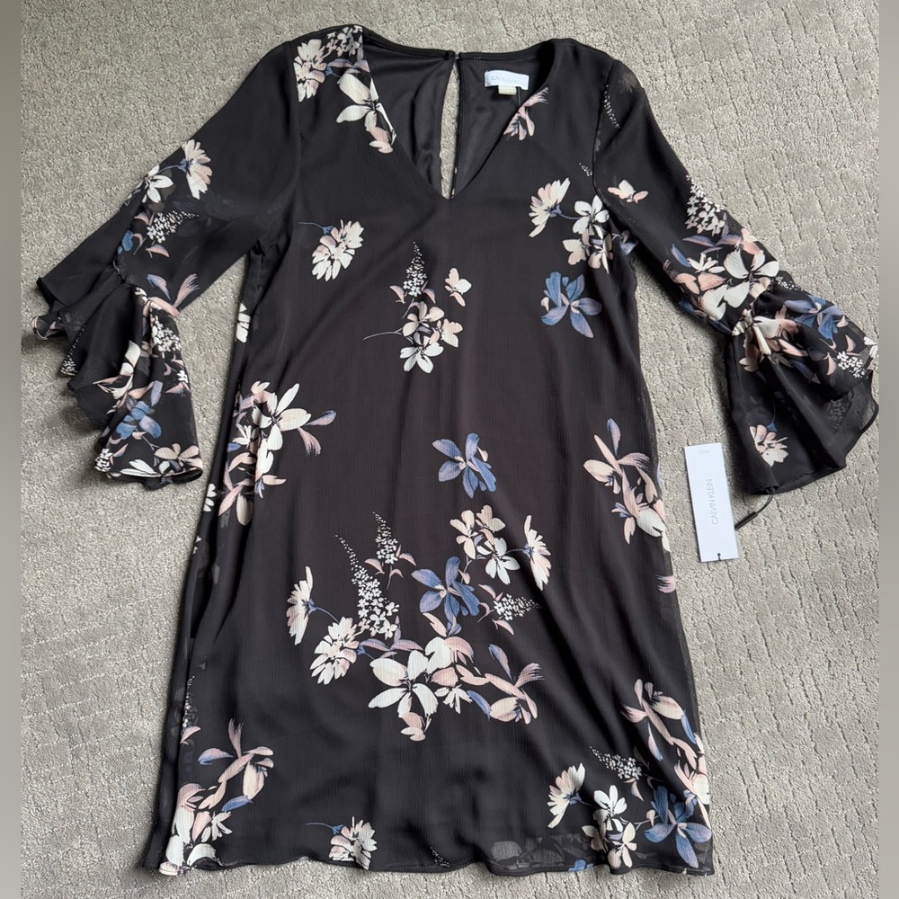 NWT Calvin Klein Black and White Ruffled Bell Sleeve Dress